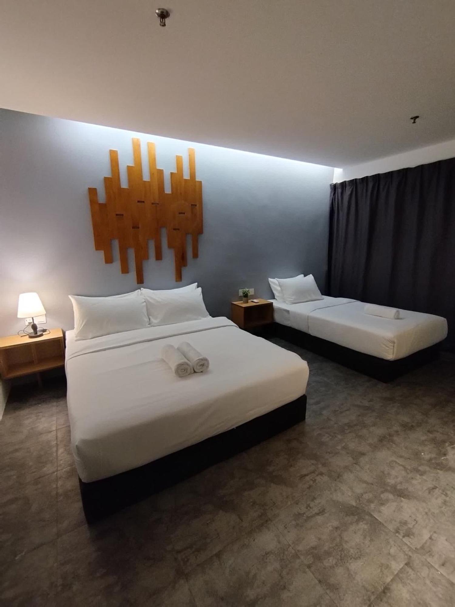 Kingston Hotel 7 - Johor Bharu Johor Bahru Exteriör bild